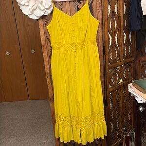 Yellow Lace Maxi Dress Size L